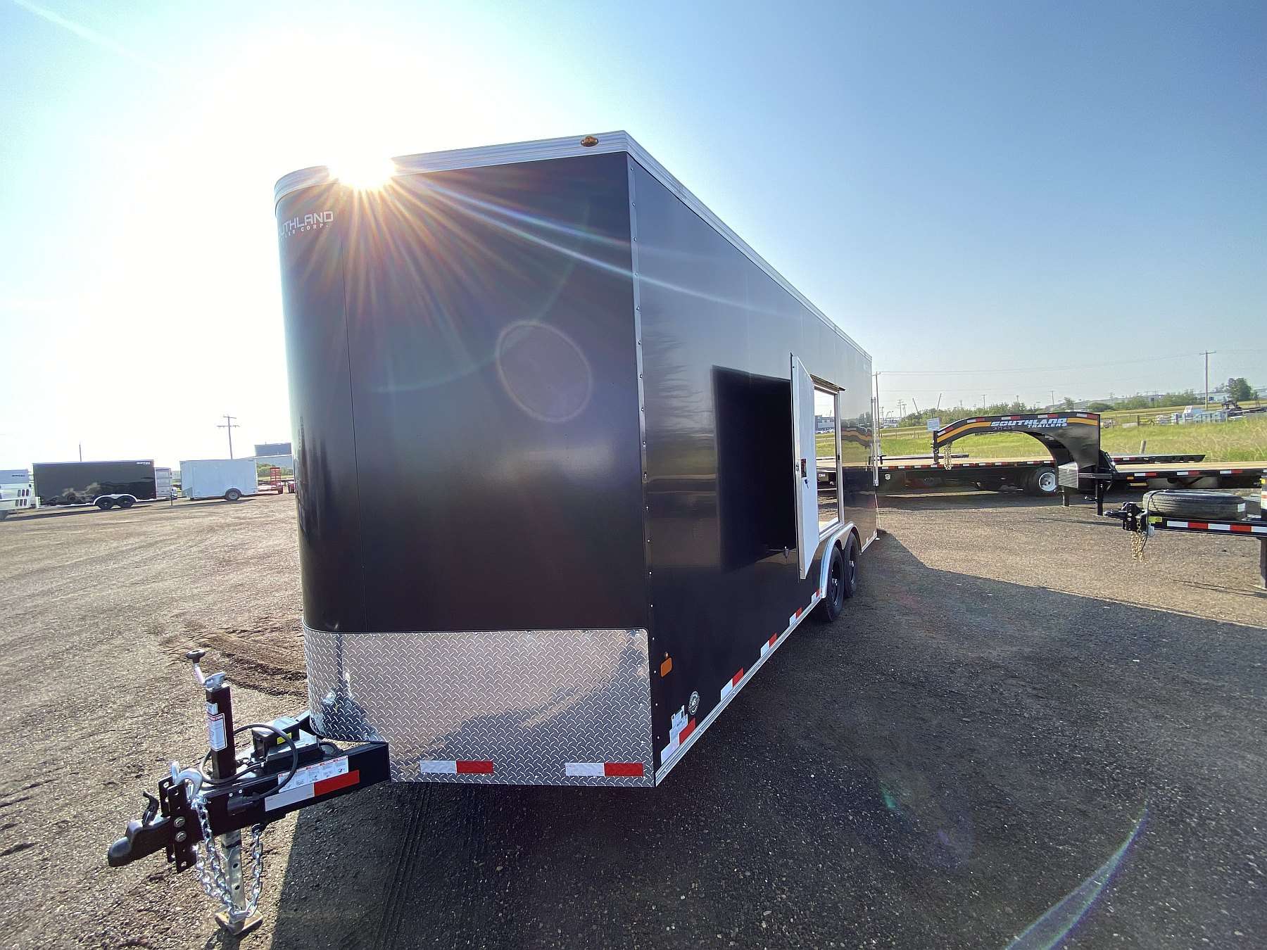 *Sale* 2026 Royal 8'x22' Enclosed Cargo w/ Free Escape Door!