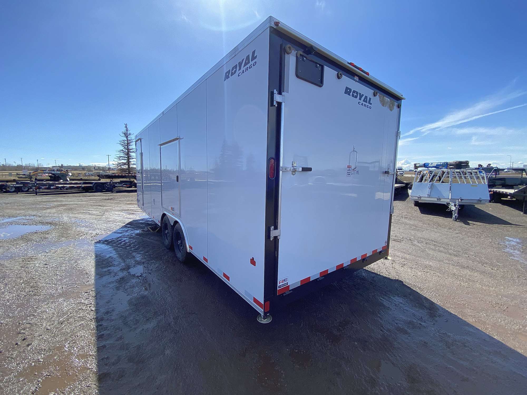 *Sale* 2026 Royal 8'x26' Enclosed Cargo w/ Free Escape Door!
