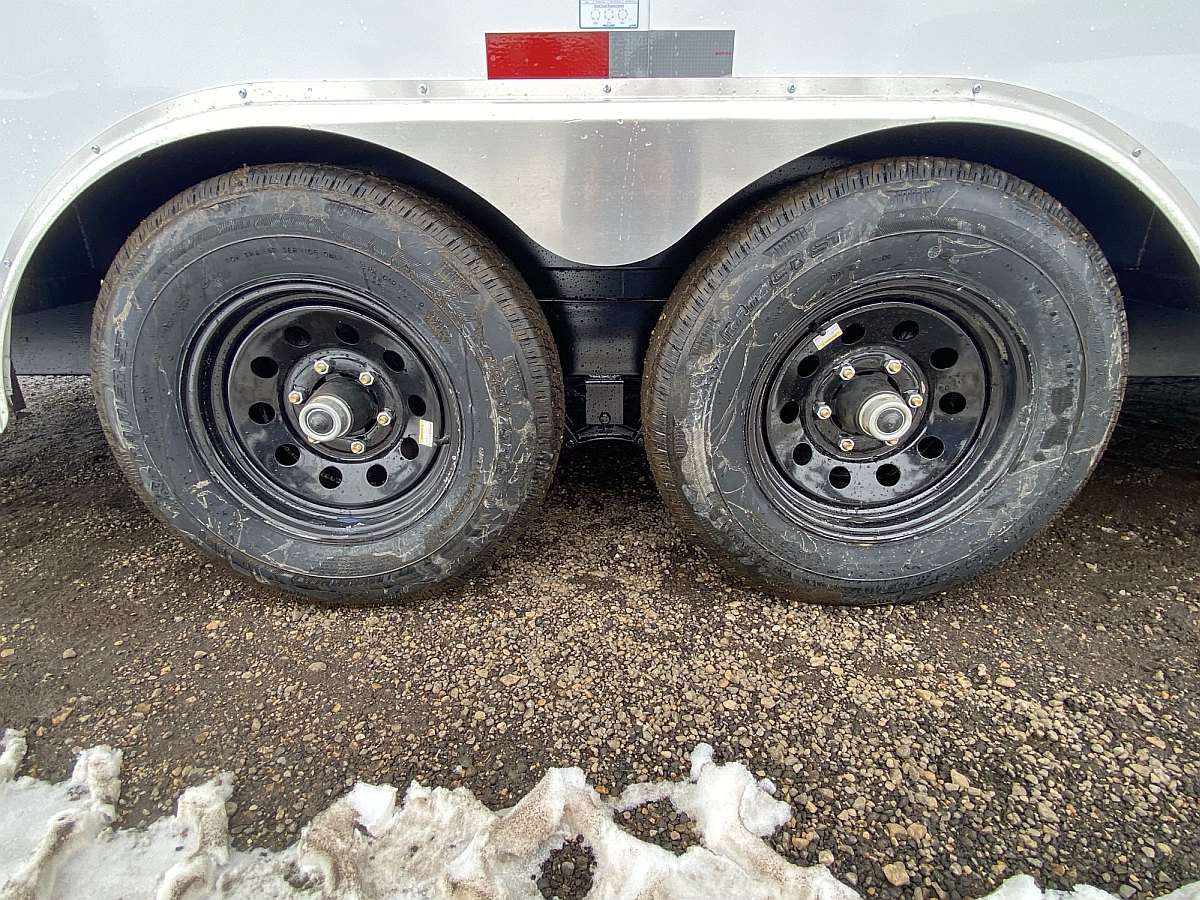 *Sale* 2026 Royal 8'x26' Enclosed Cargo w/ Free Escape Door!