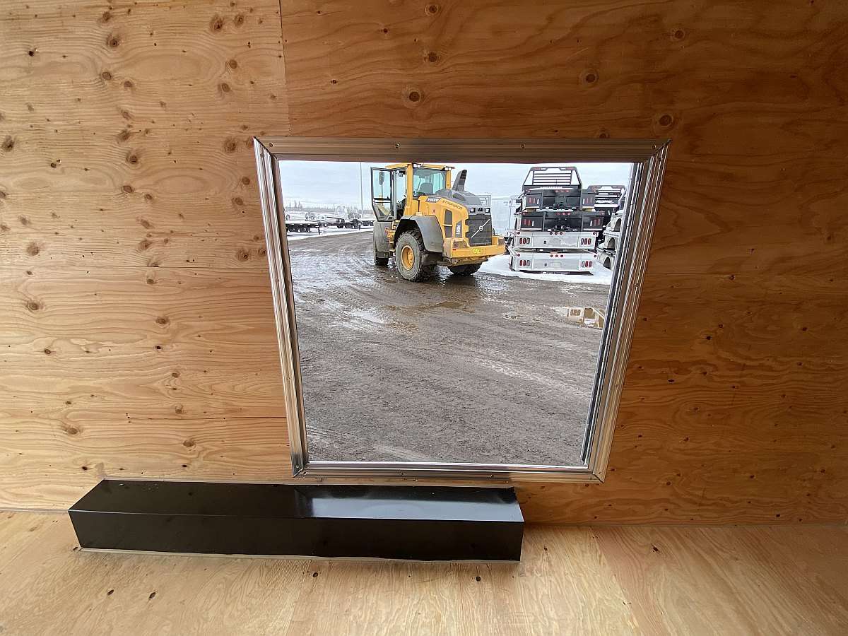 *Sale* 2026 Royal 8'x26' Enclosed Cargo w/ Free Escape Door!