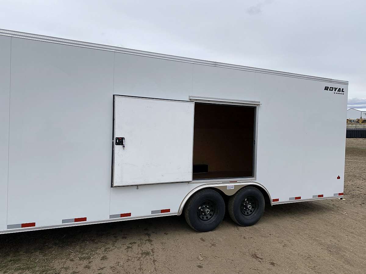 *Sale* 2026 Royal 8'x26' Enclosed Cargo w/ Free Escape Door!