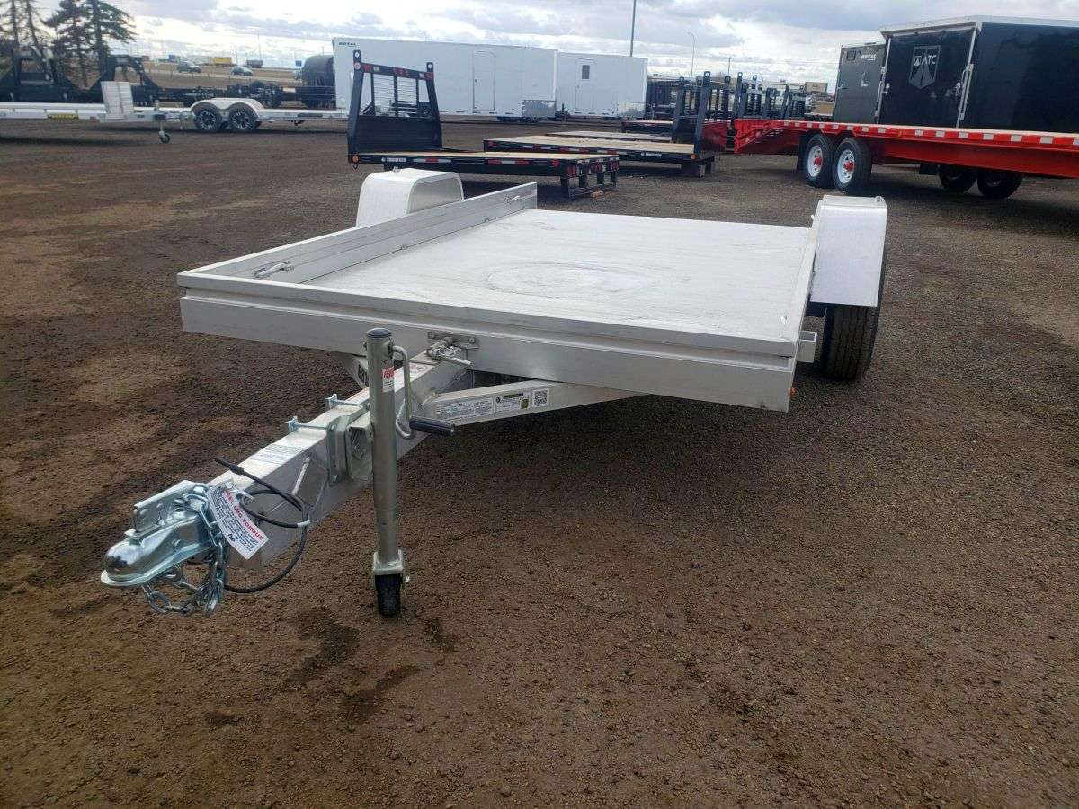 *Seasonal Clearout* 2023 Aluma 10' Tilt Utility Trailer