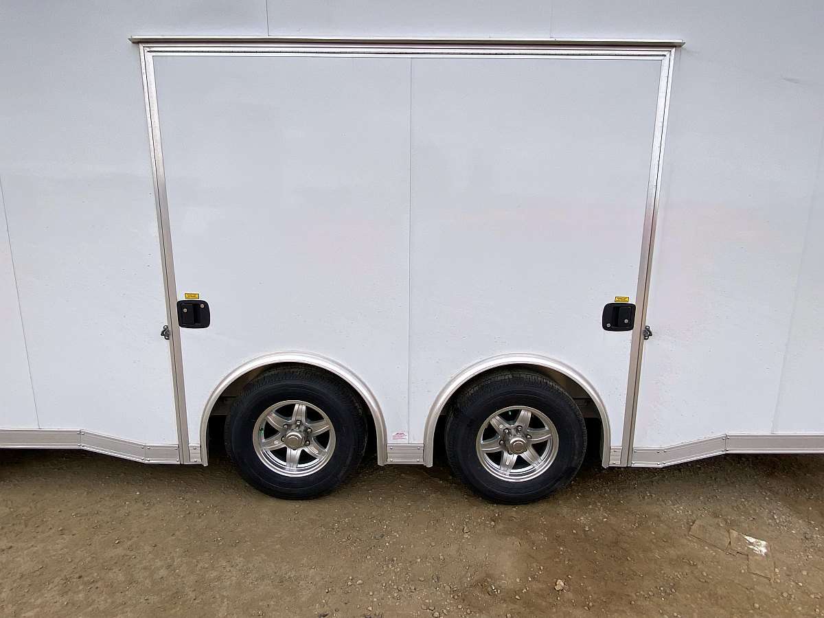 *Seasonal Clearout* 2023 ATC 8.5'x24' Enclosed Car Hauler