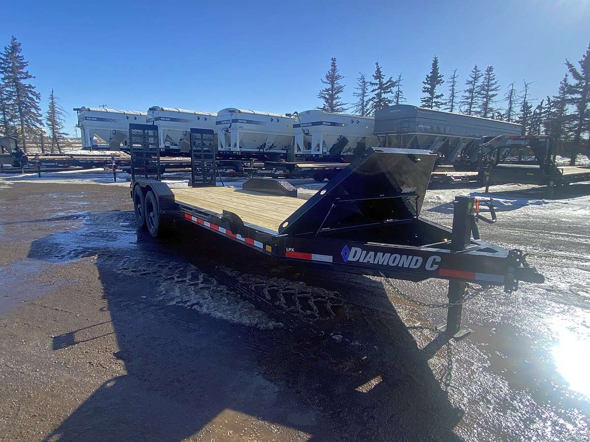 *Seasonal Clearout* 2024 Diamond C 20' Equipment Trailer