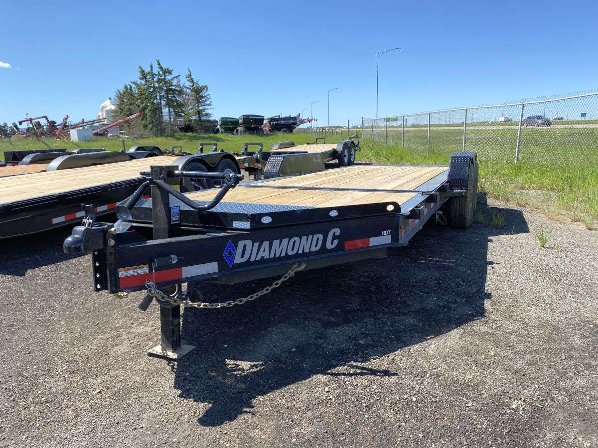 *Seasonal Clearout* 2024 Diamond C 20' Tilt Deck Trailer