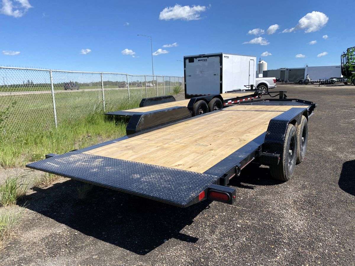 *Seasonal Clearout* 2024 Diamond C 20' Tilt Deck Trailer