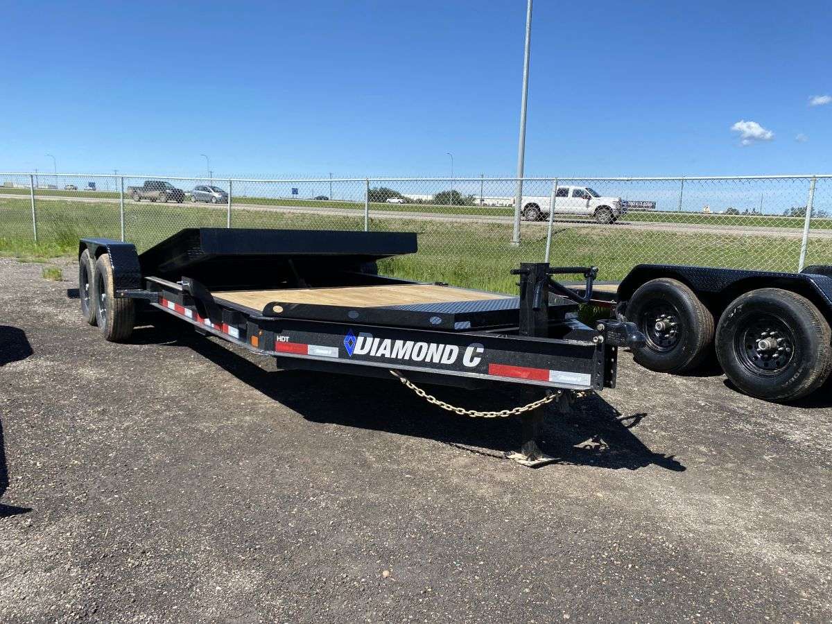 *Seasonal Clearout* 2024 Diamond C 20' Tilt Deck Trailer