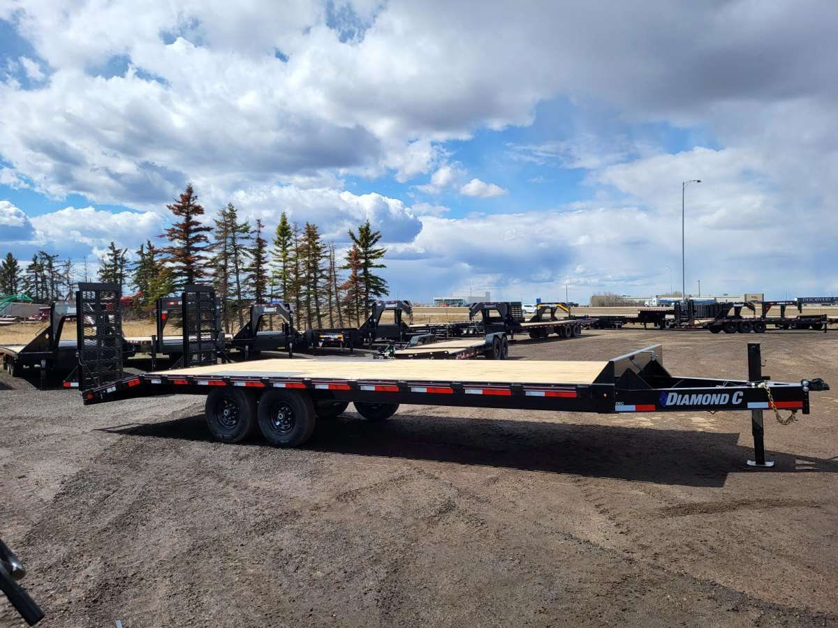 *Seasonal Clearout* 2024 Diamond C 24' Deck-Over Trailer