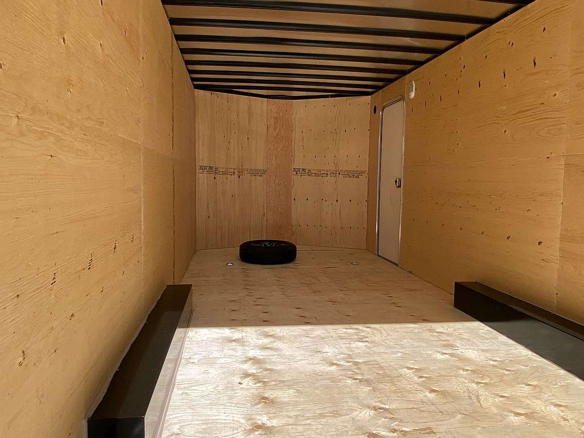 *Seasonal Clearout* 2024 Royal 8'x22' Enclosed Trailer