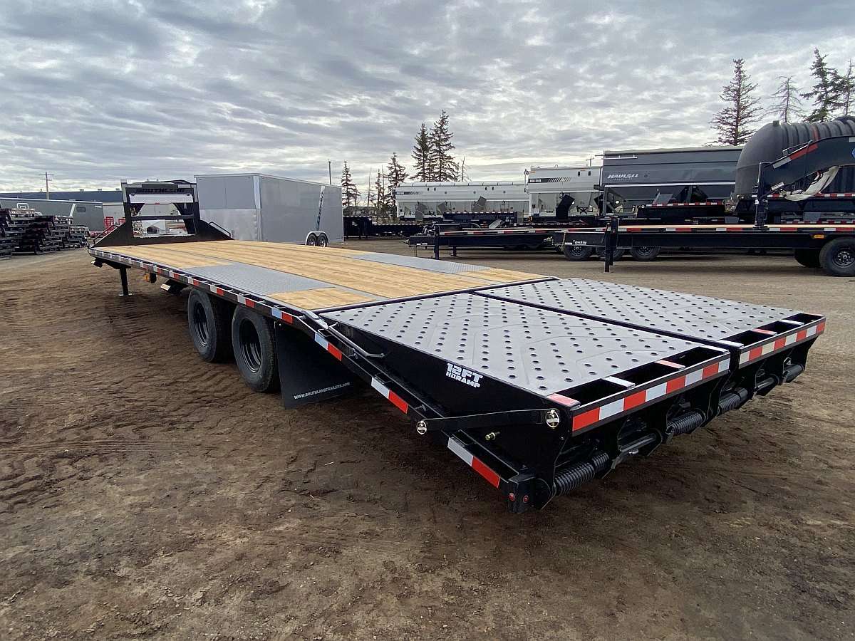 *Seasonal Clearout* 2024 Southland 26'+6' Gooseneck Trailer