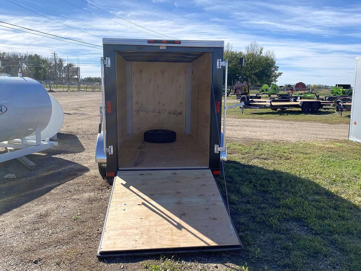 *Seasonal Clearout* 2025 Royal 5'x10' Enclosed Trailer