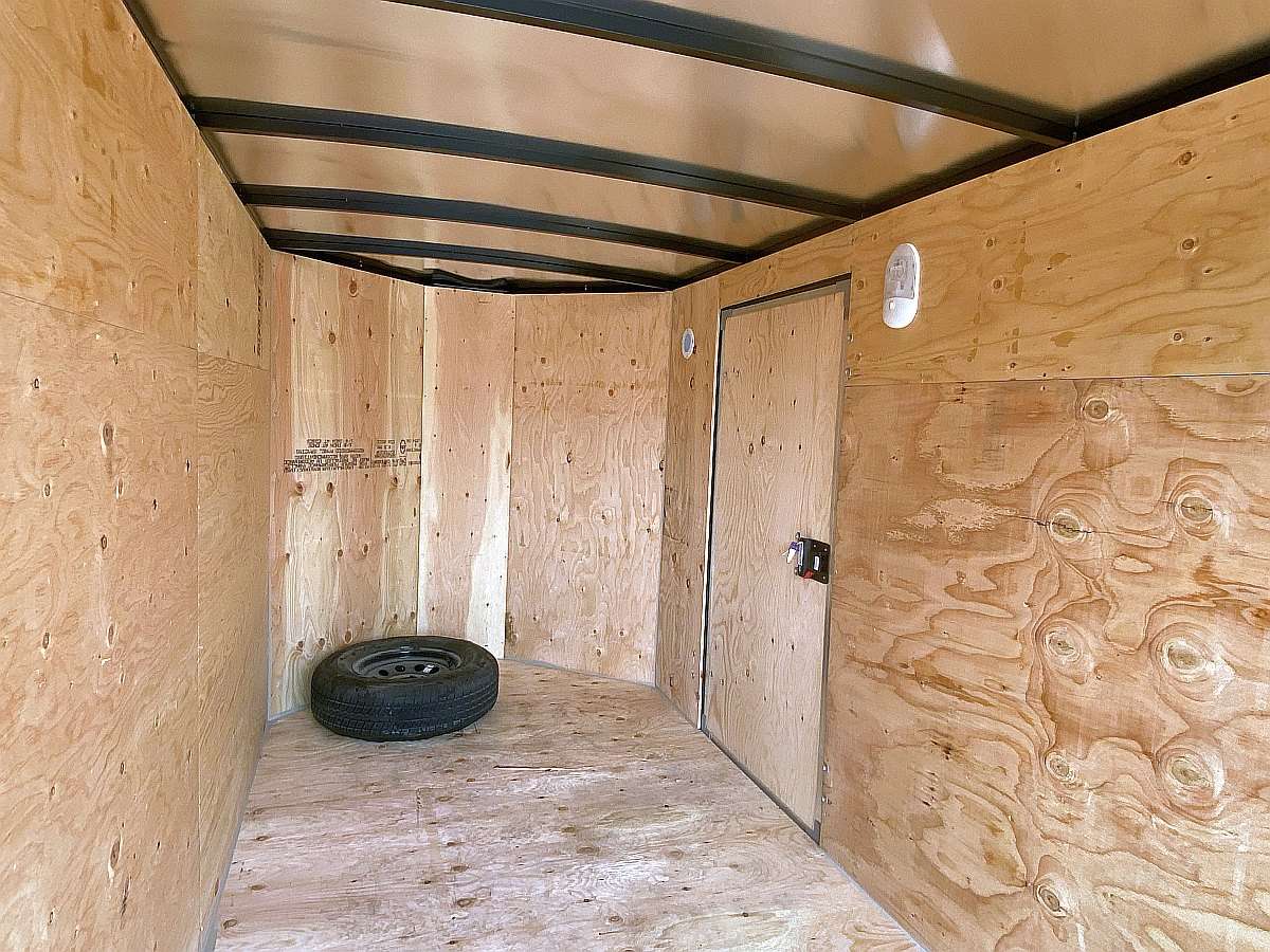 *Seasonal Clearout* 2025 Royal 5'x12' Enclosed Trailer