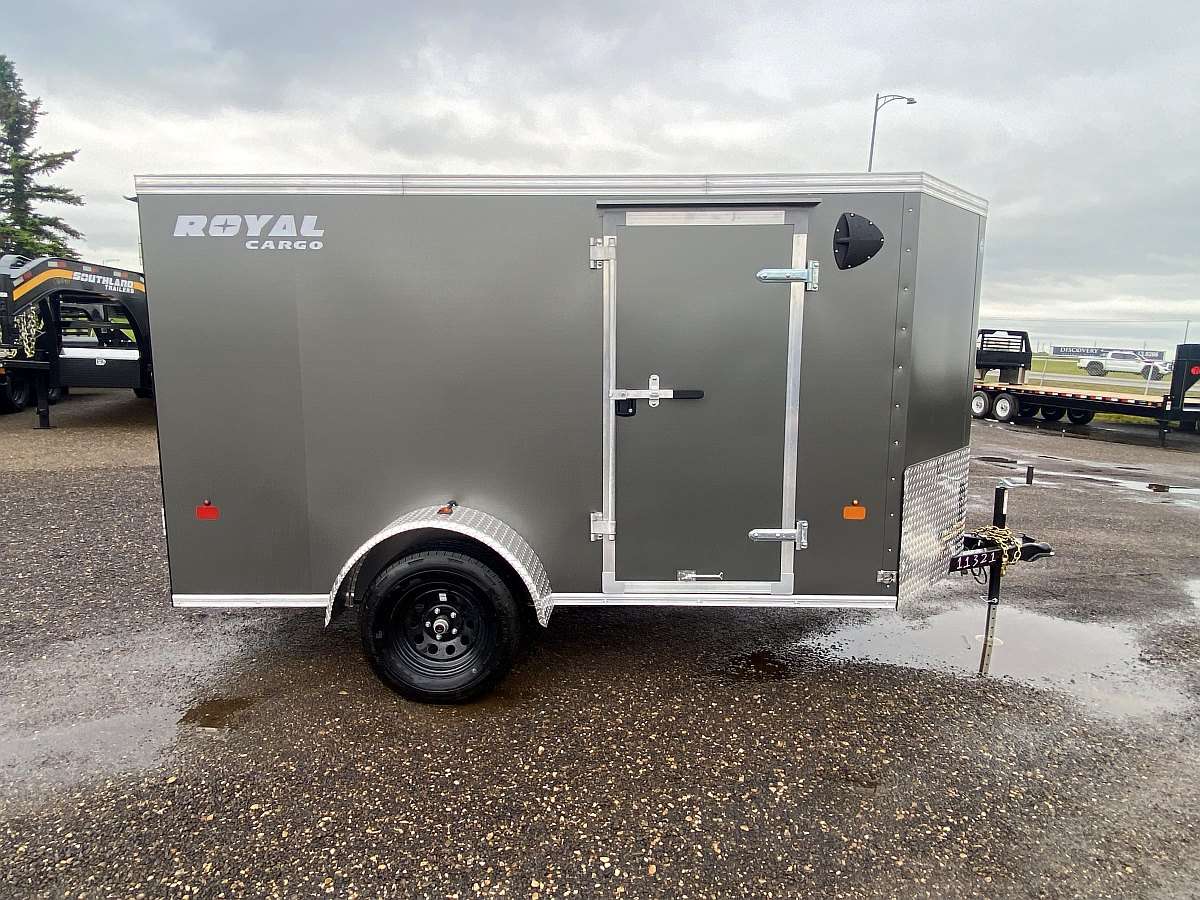 *Seasonal Clearout* 2025 Royal 5'x12' Enclosed Trailer