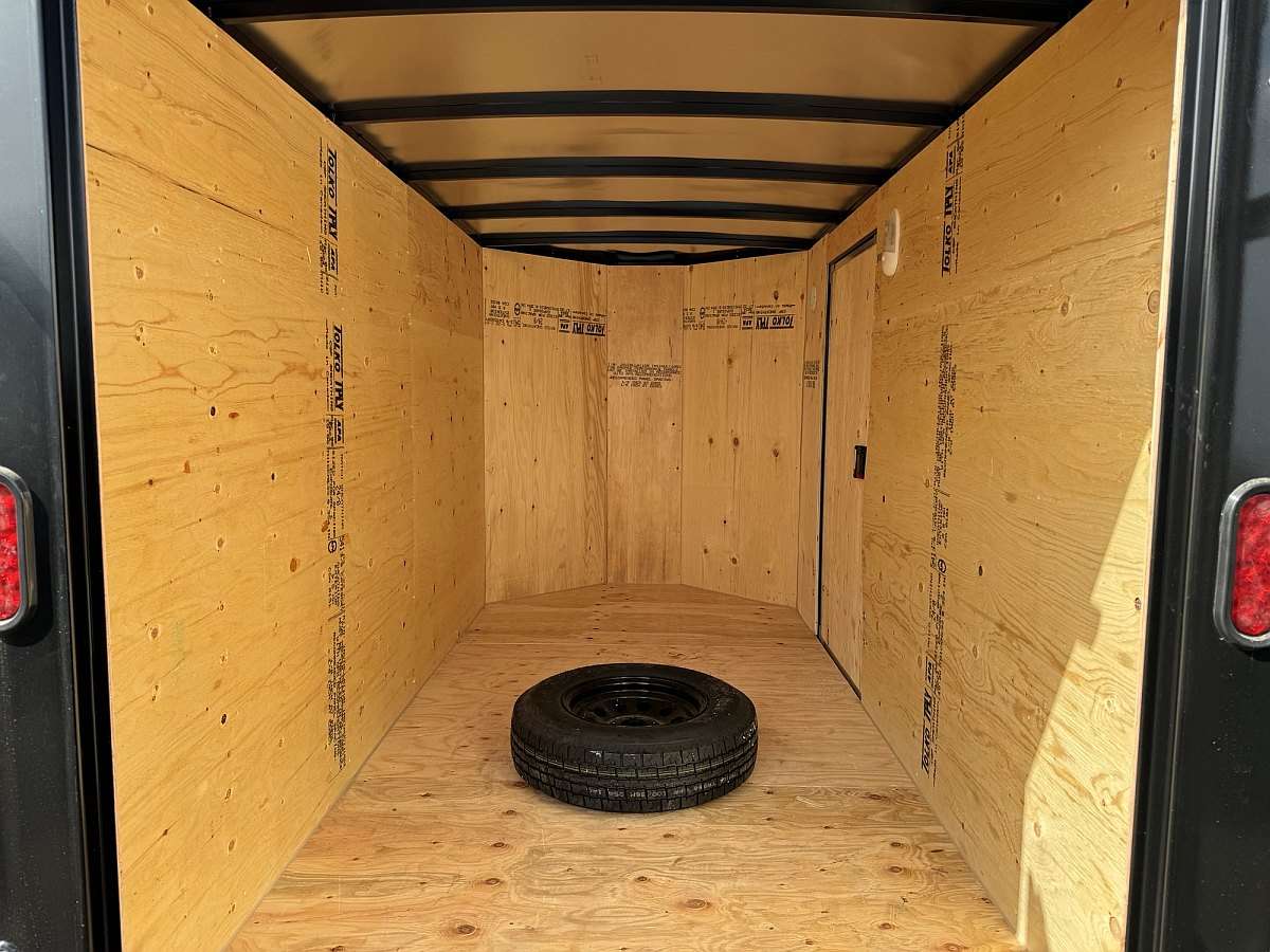 *Seasonal Clearout* 2025 Royal 5'x12' Enclosed Trailer