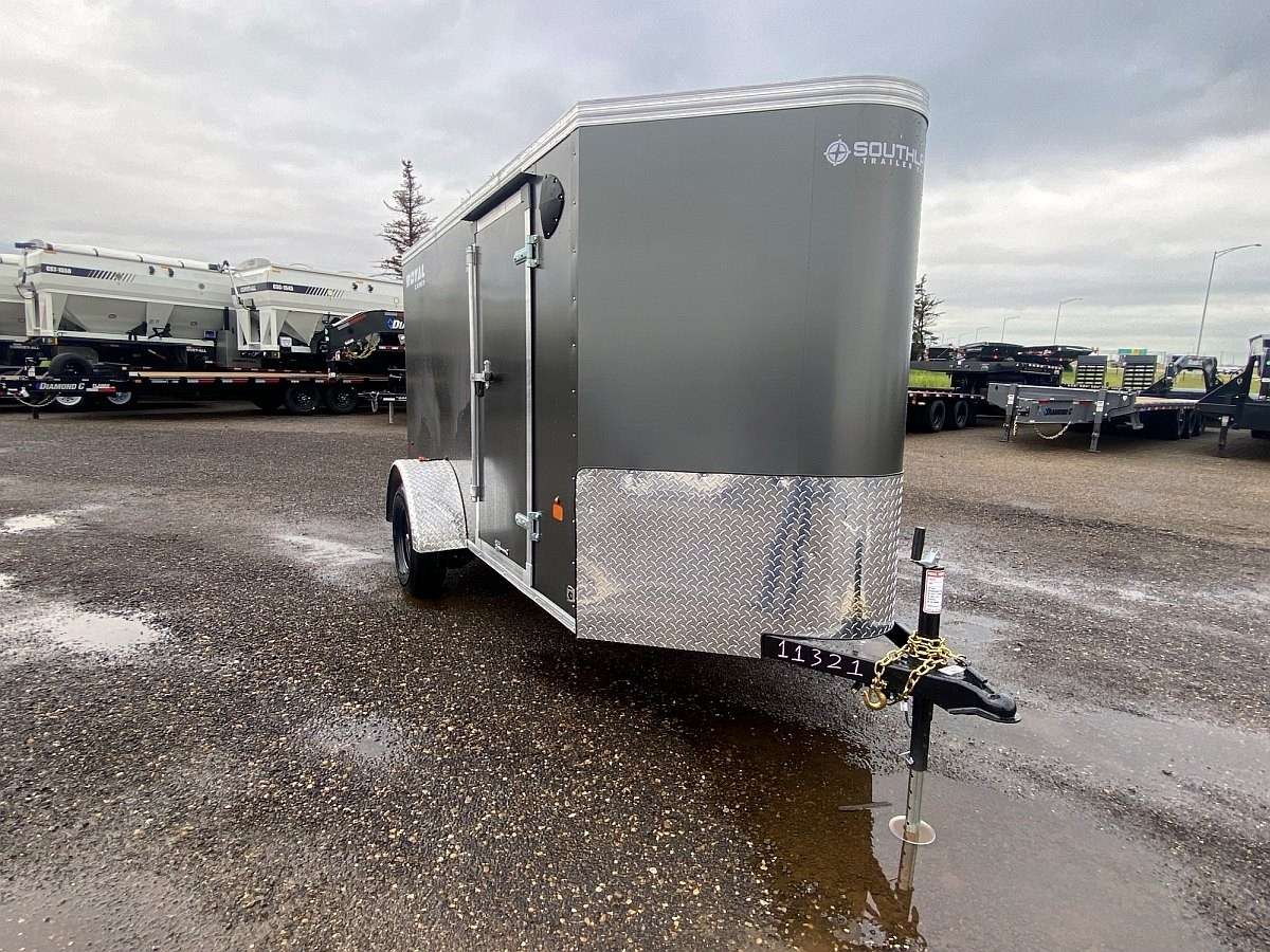 *Seasonal Clearout* 2025 Royal 5'x12' Enclosed Trailer