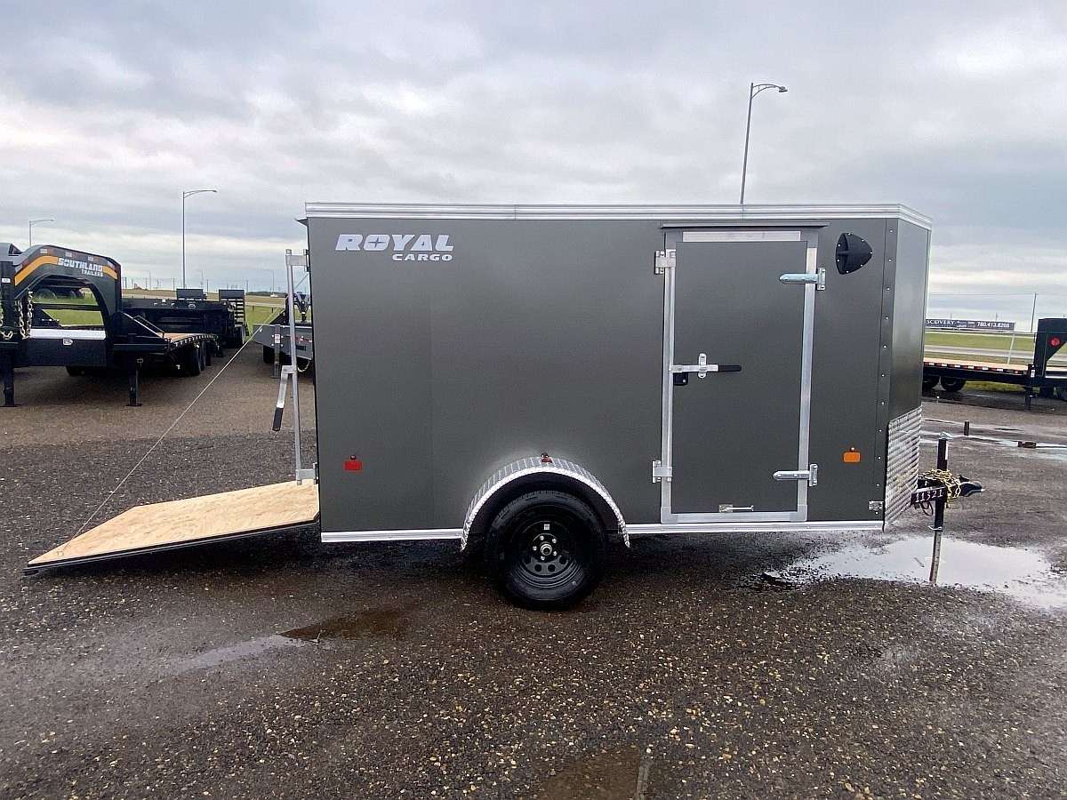 *Seasonal Clearout* 2025 Royal 5'x12' Enclosed Trailer