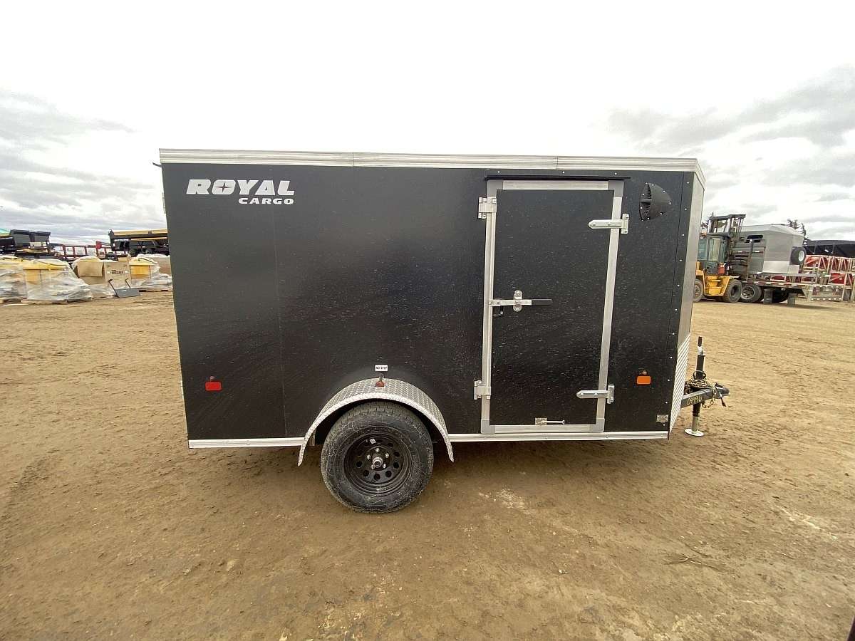 *Seasonal Clearout* 2025 Royal 5'x12' Enclosed Trailer