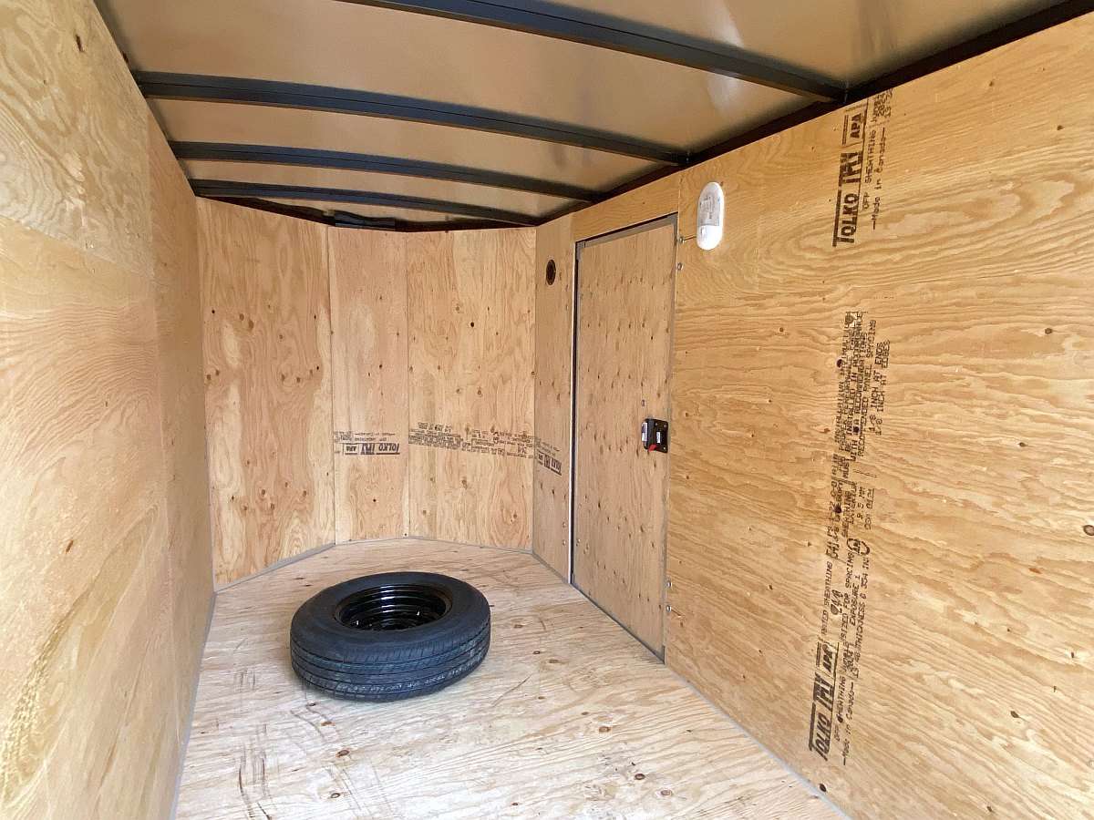 *Seasonal Clearout* 2025 Royal 5'x12' Enclosed Trailer