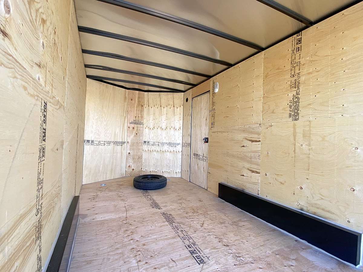 *Seasonal Clearout* 2025 Royal 7.5'x16' Enclosed Trailer