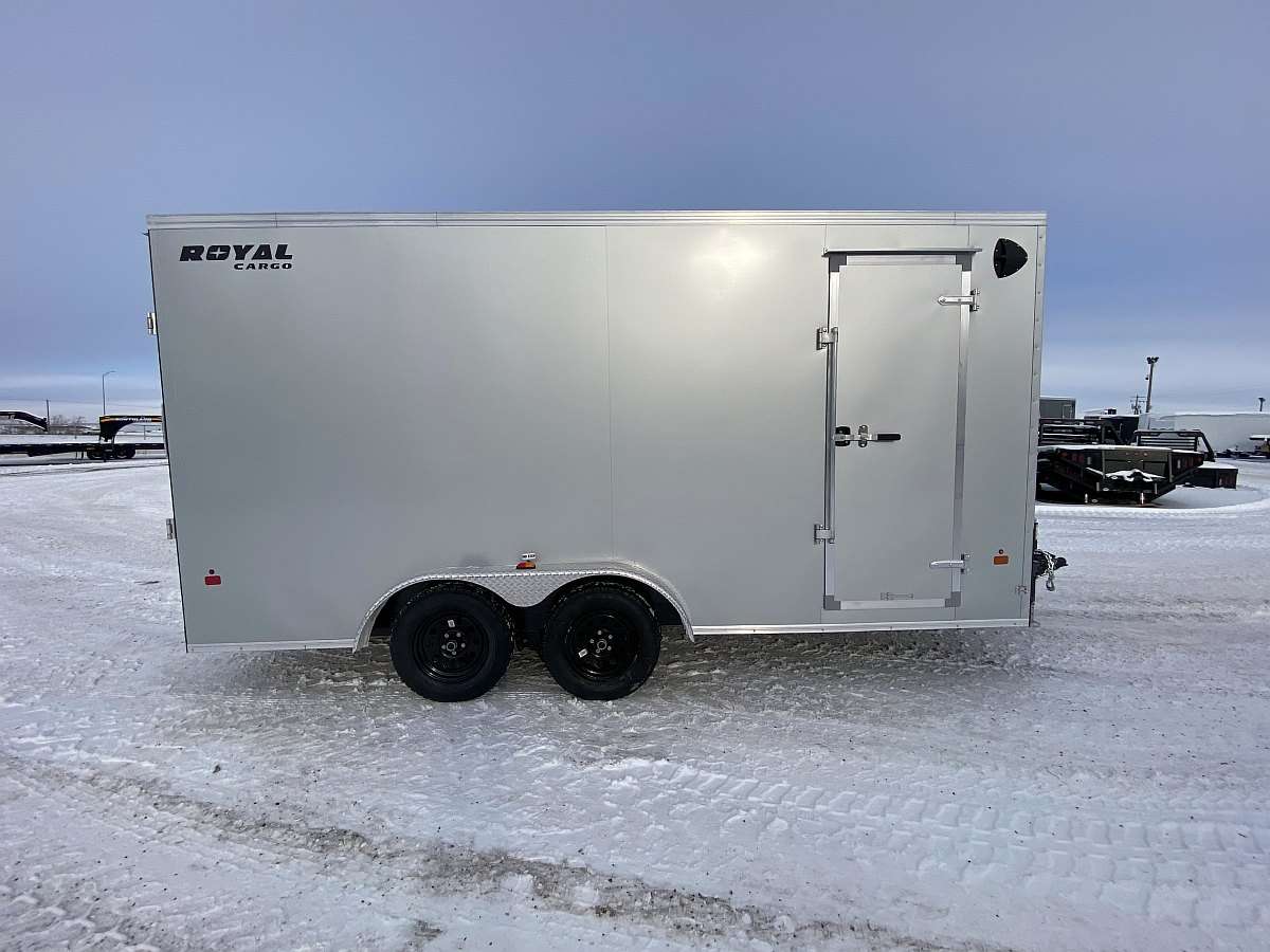 *Seasonal Clearout* 2025 Royal 7.5'x18' Enclosed Trailer