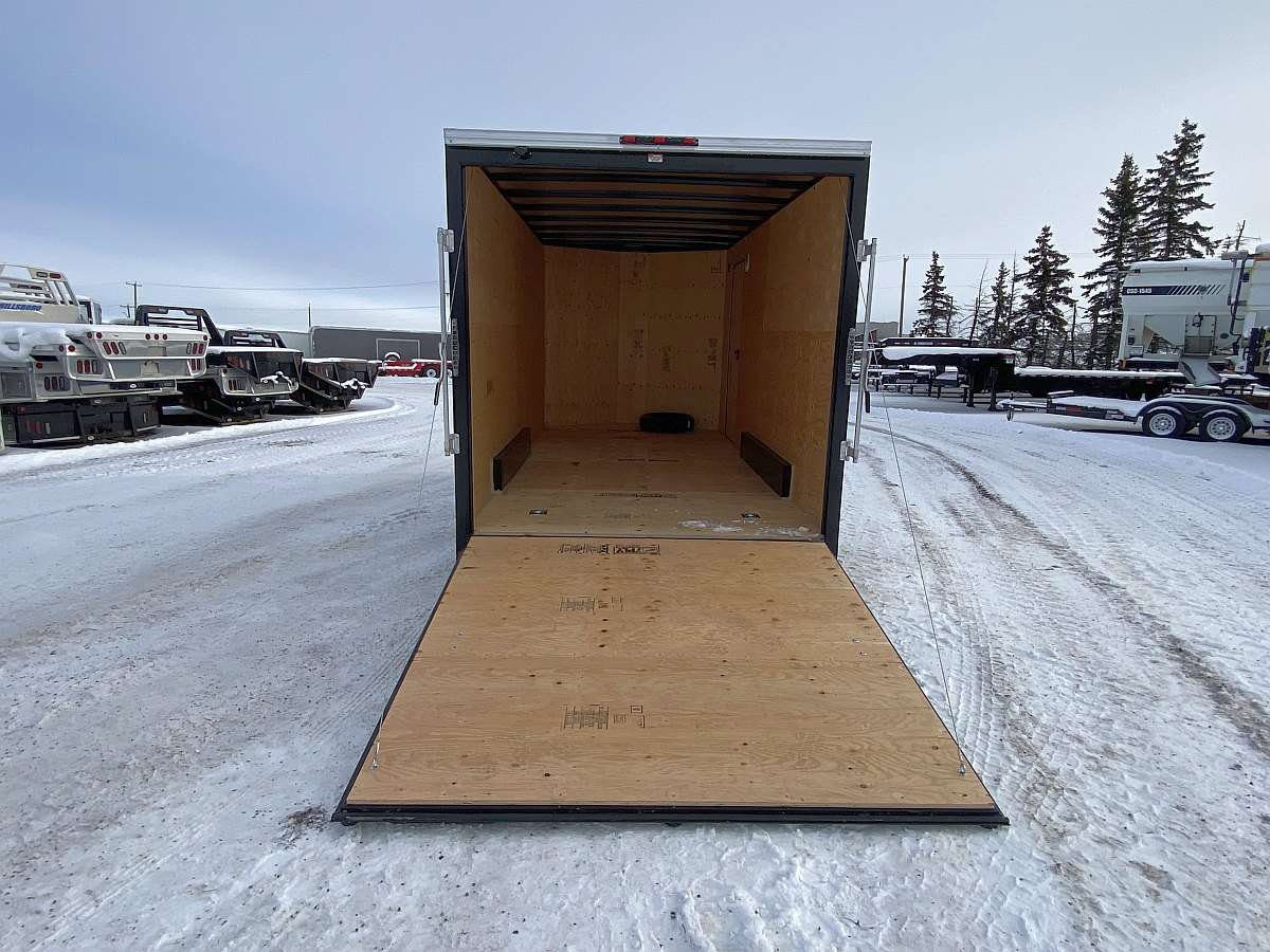 *Seasonal Clearout* 2025 Royal 7.5'x18' Enclosed Trailer