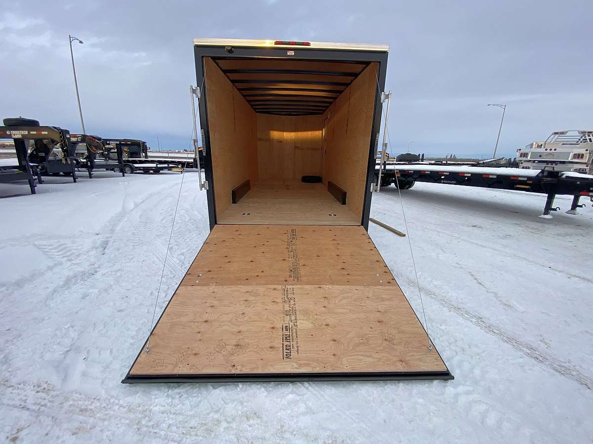 *Seasonal Clearout* 2025 Royal 7.5'x20' Enclosed Trailer