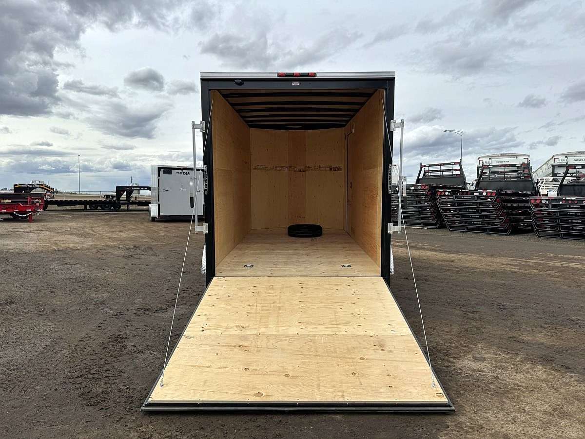 *Seasonal Clearout* 2025 Royal 7'X16' Enclosed Trailer