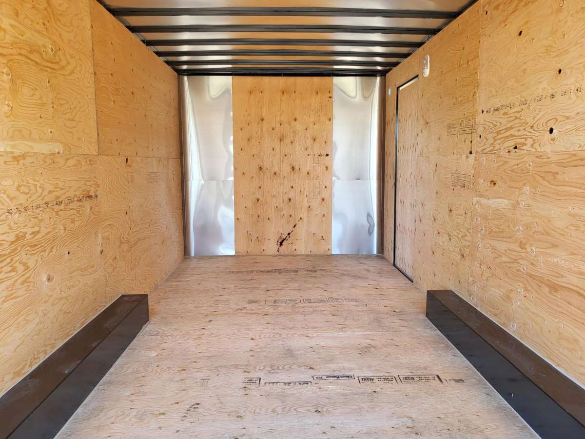 *Seasonal Clearout* 2025 Royal 8'x16' Enclosed Trailers