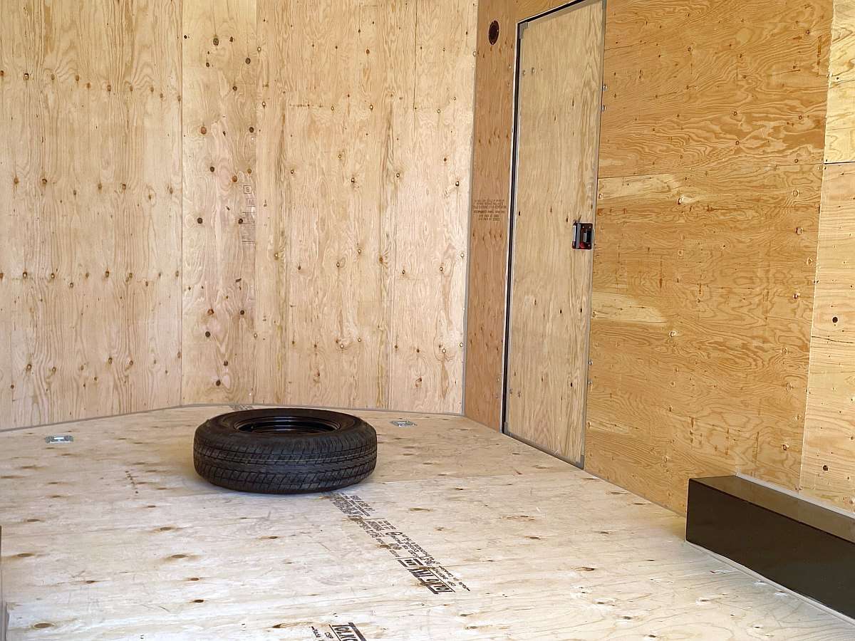 *Seasonal Clearout* 2025 Royal 8'x18' Enclosed Cargo Trailer