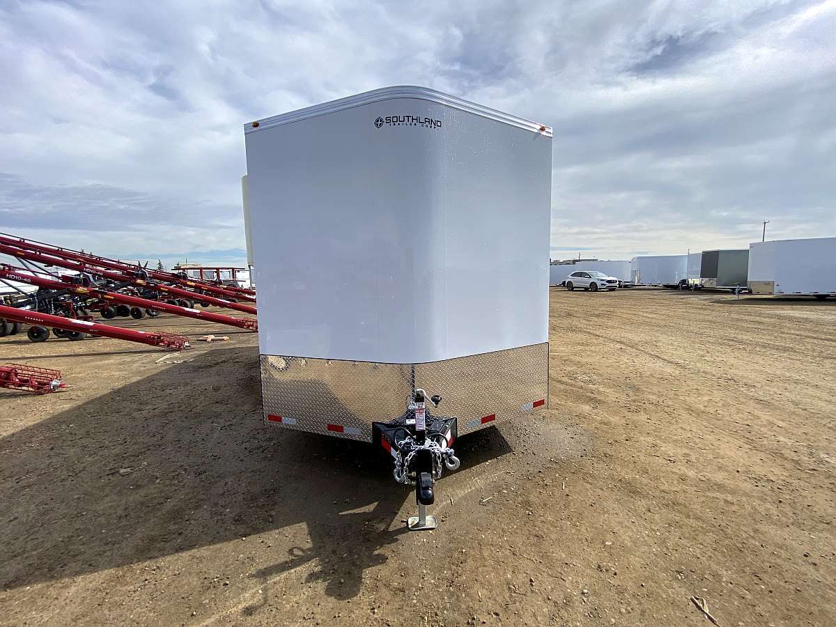 *Seasonal Clearout* 2025 Royal 8'x22' Enclosed Trailer