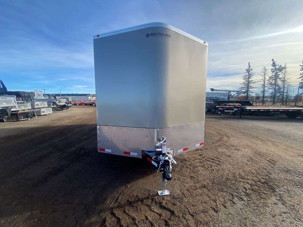 *Seasonal Clearout* 2025 Royal 8'x22' Enclosed Trailer