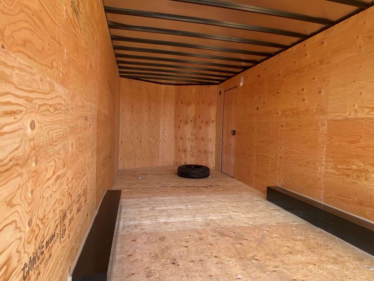 *Seasonal Clearout* 2025 Royal 8'x22' Enclosed Trailer