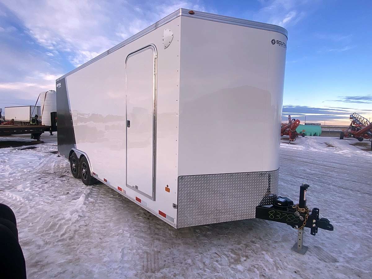 *Seasonal Clearout* 2025 Royal 8'x22' Enclosed Trailer