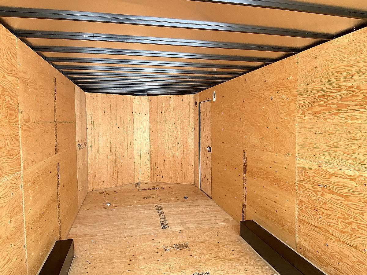 *Seasonal Clearout* 2025 Royal 8'x22' Enclosed Trailer