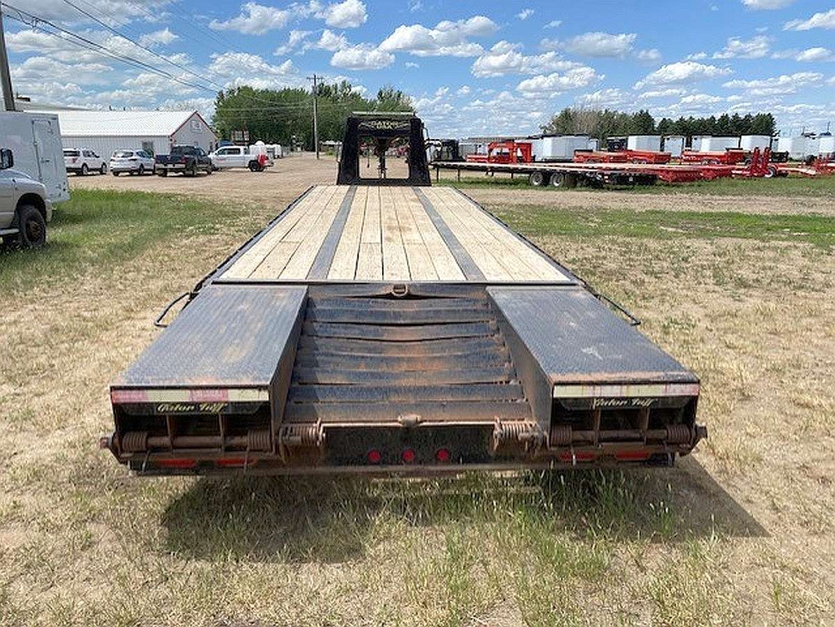 *Seasonal Clearout* Used 2018 Gator Made 30' Gooseneck