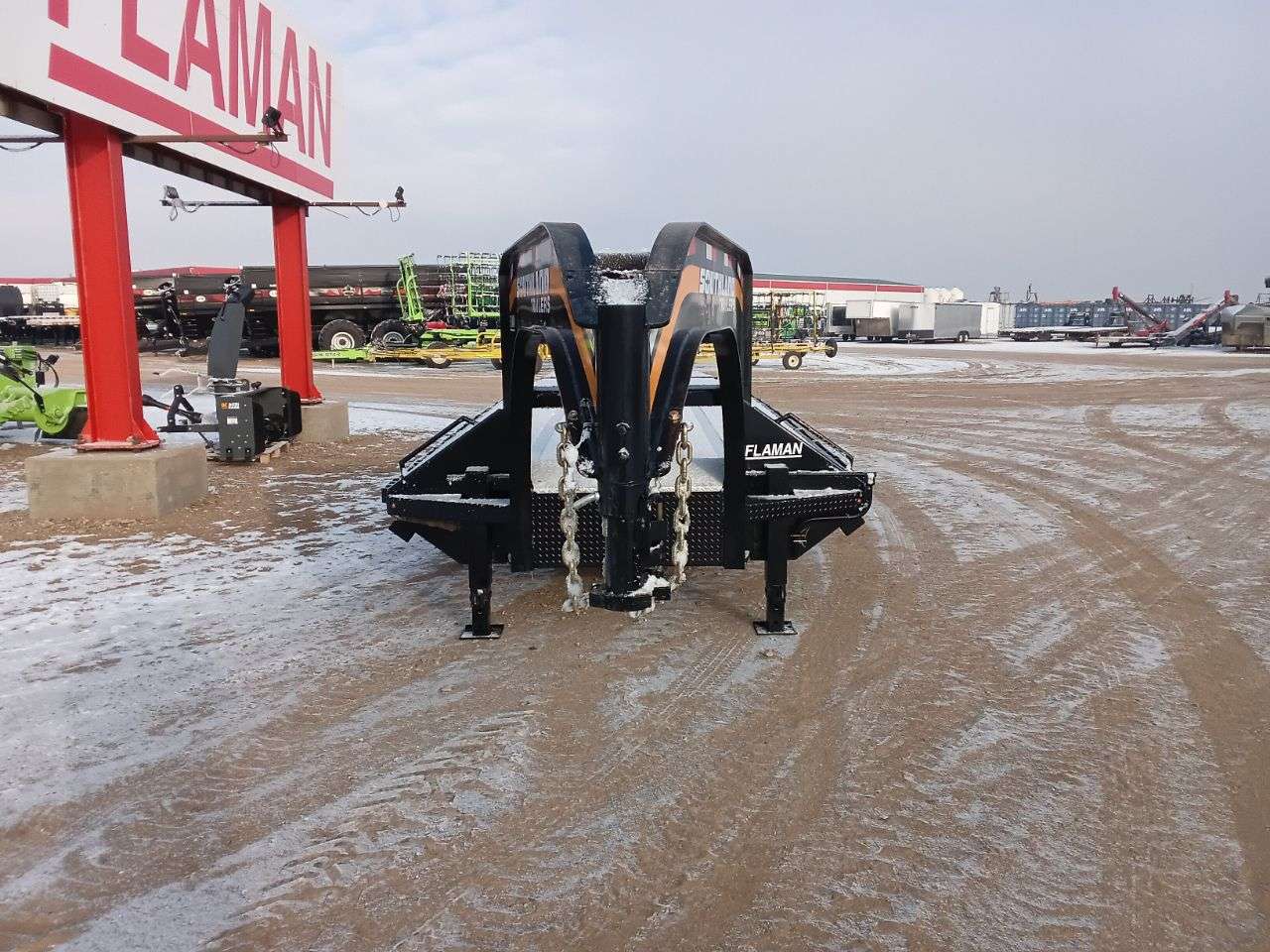 Southland 8'6" x 36' Gooseneck Beavertail Flat Deck Trailer