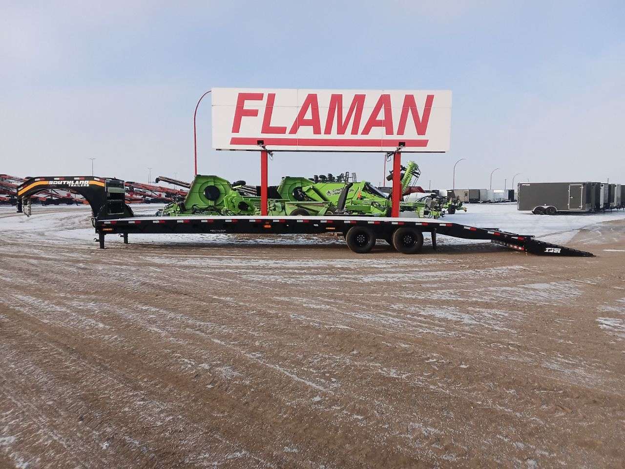 Southland 8'6" x 36' Gooseneck Beavertail Flat Deck Trailer