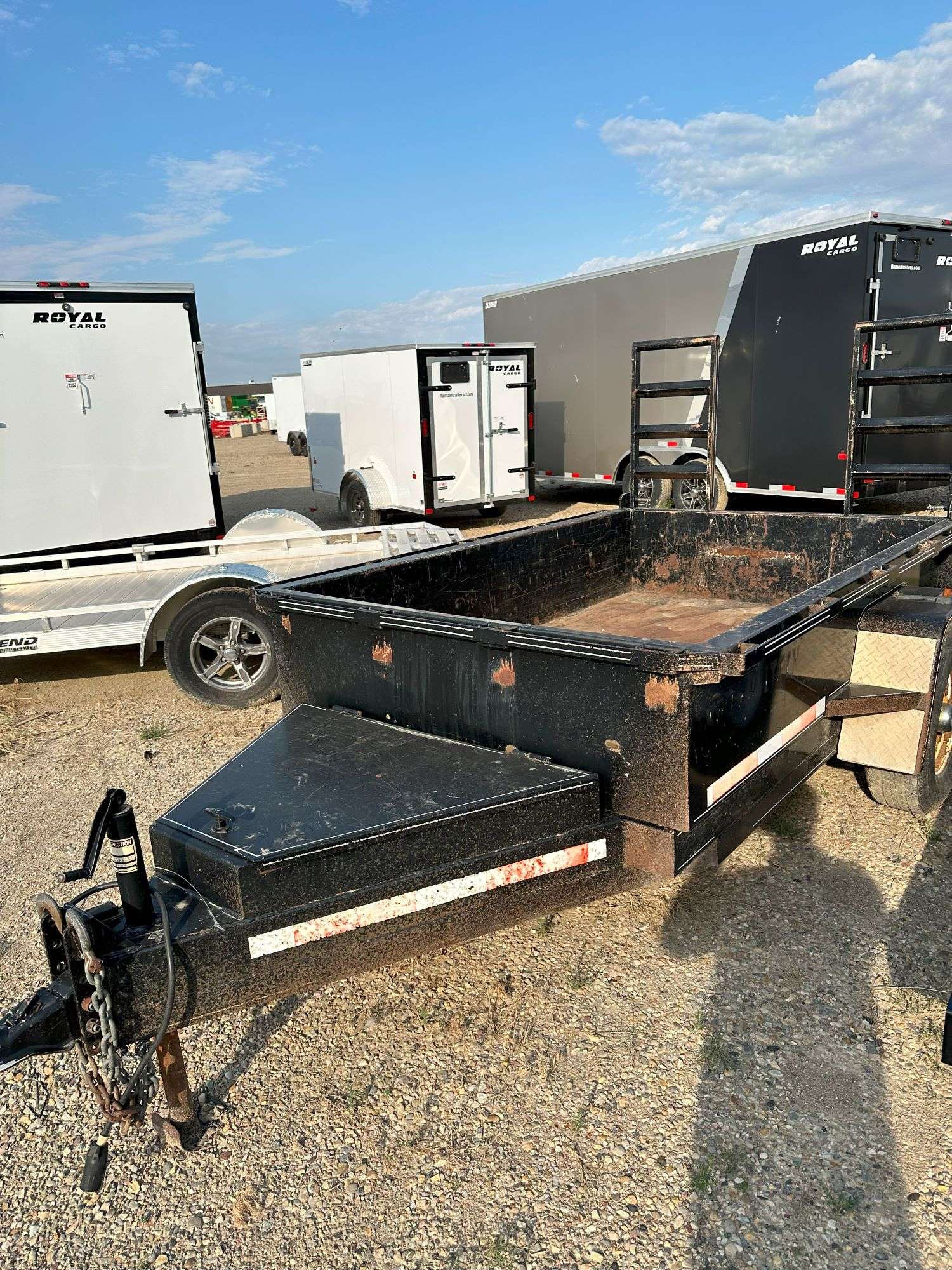 Used 2004 Southland 5'x7' Dump Trailer