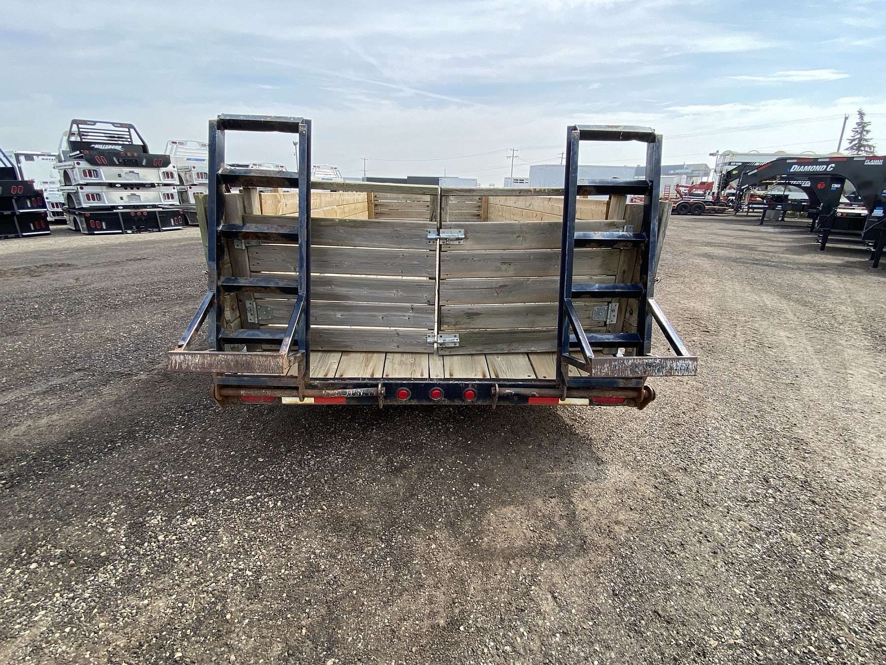 Used 2009 18' Lowboy Trailer
