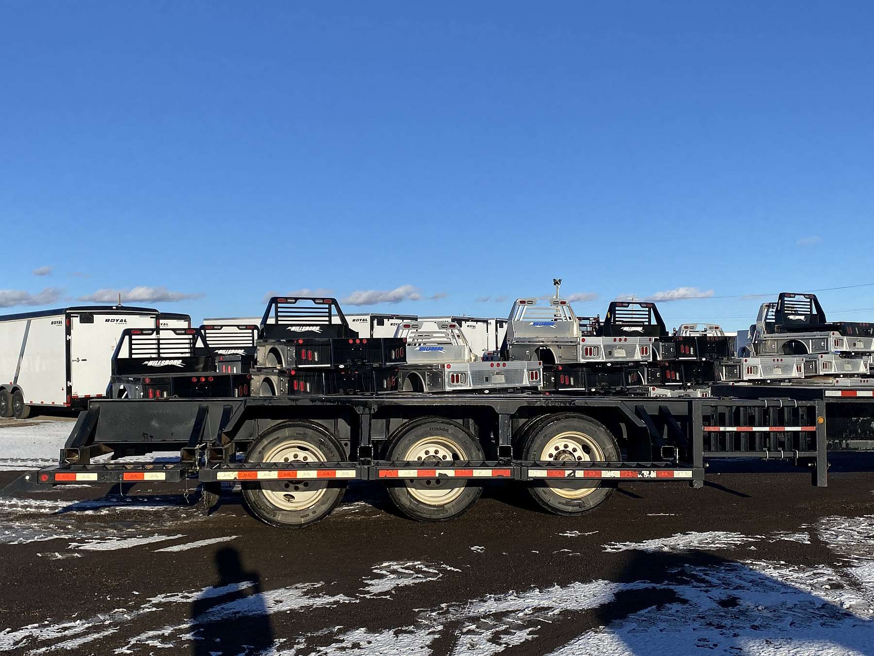 Used 2013 Behnke 32' Pintle Hitch Sprayer Trailer