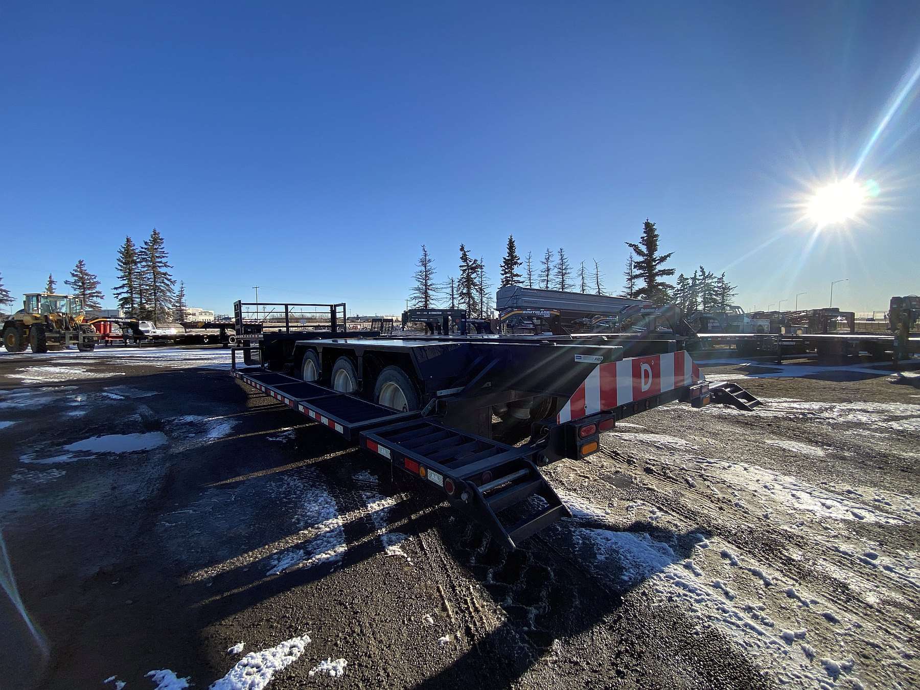 Used 2013 Behnke 32' Pintle Hitch Sprayer Trailer