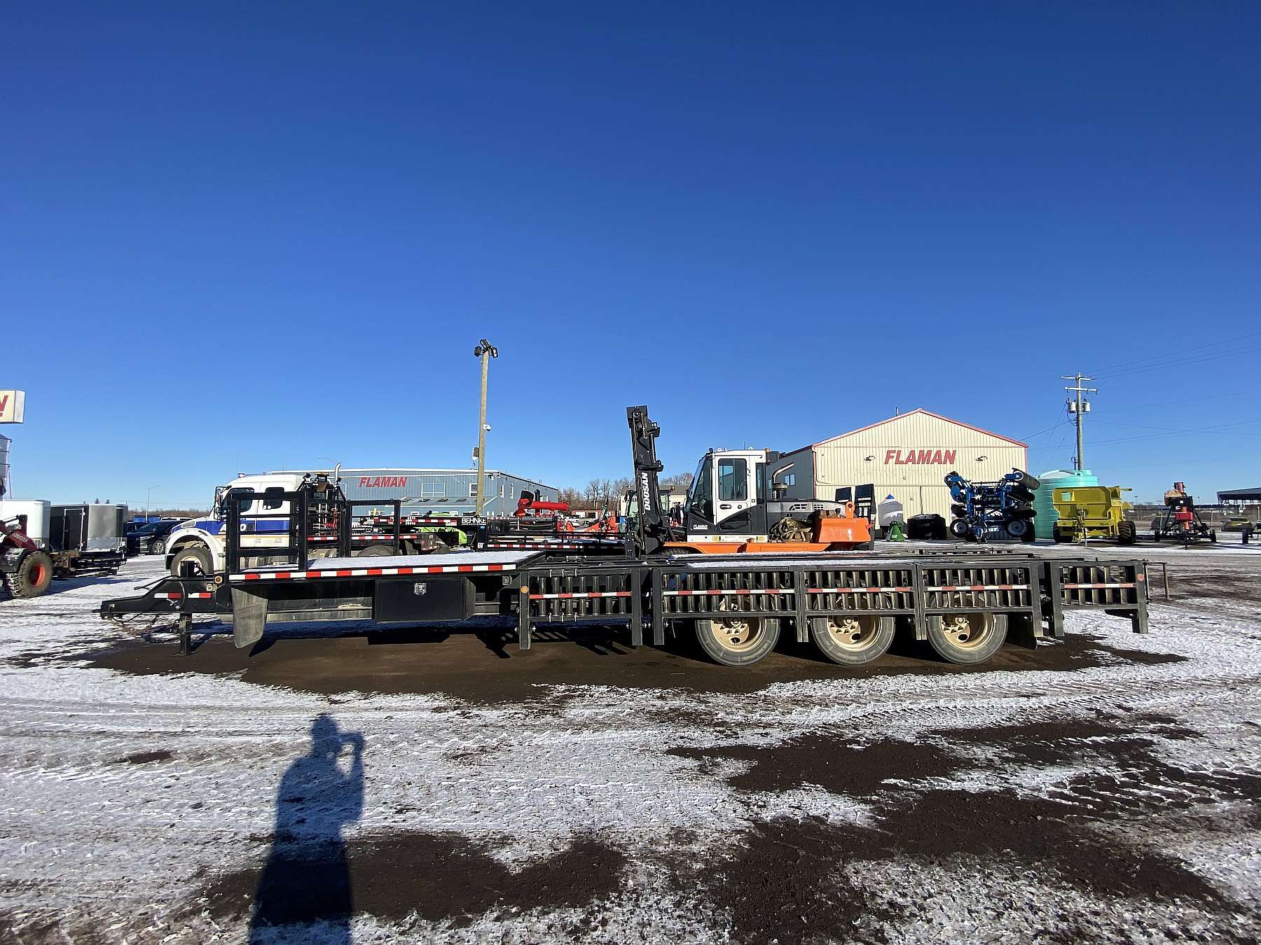 Used 2013 Behnke Pintle Hitch Sprayer Trailer
