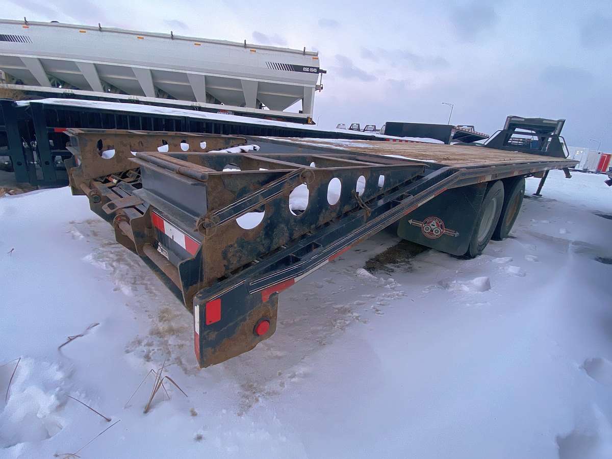 Used 2013 Double A 32' Gooseneck Trailer