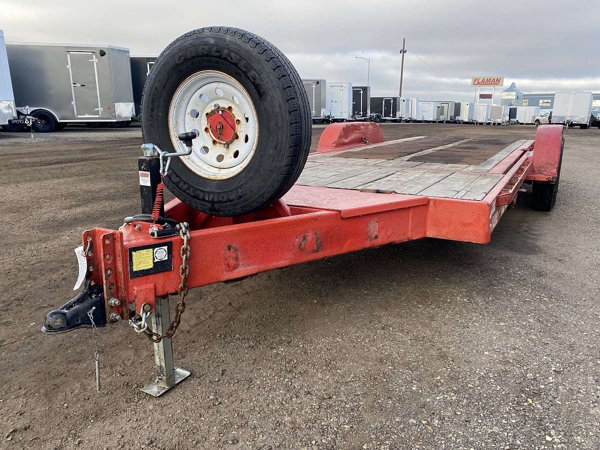 Used 2017 Trailetch 20' Tilt Deck Trailer