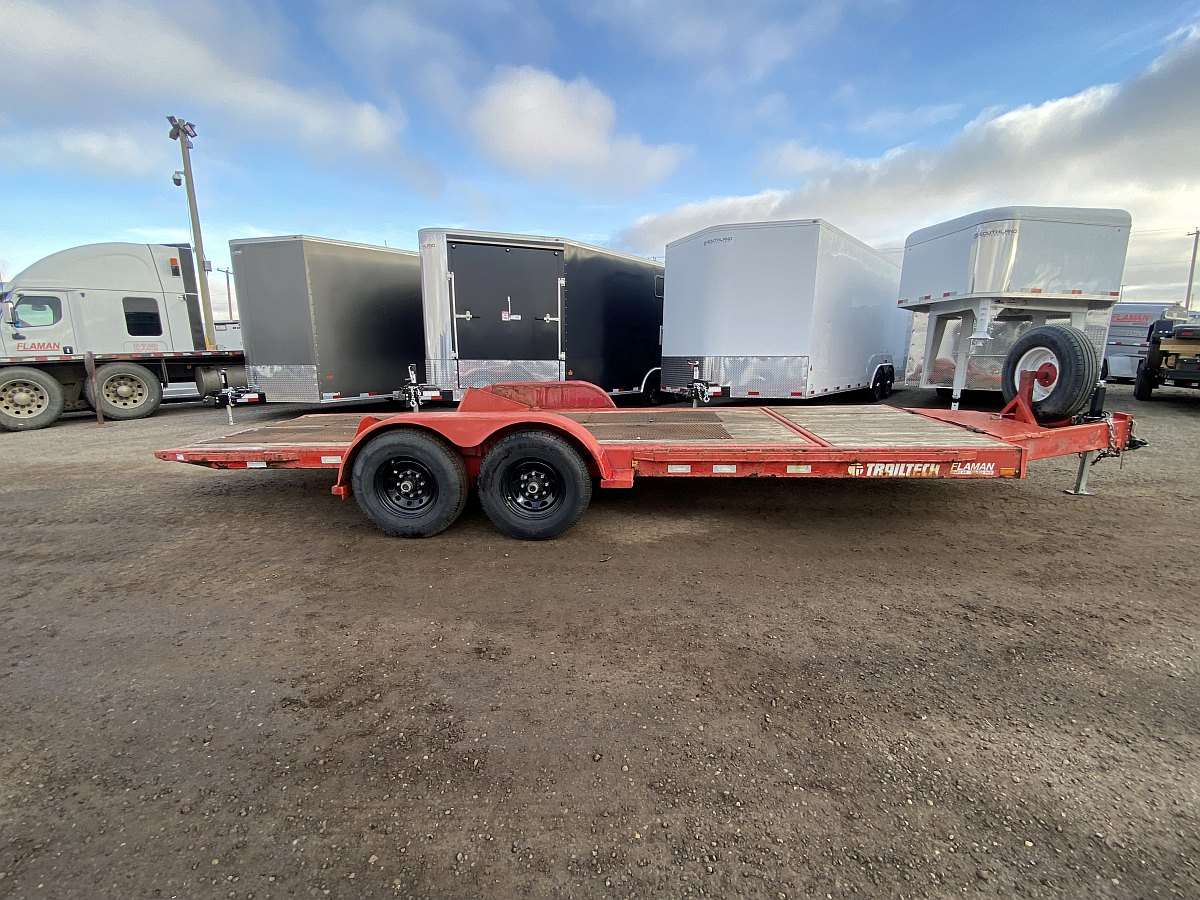 Used 2017 Trailetch 20' Tilt Deck Trailer