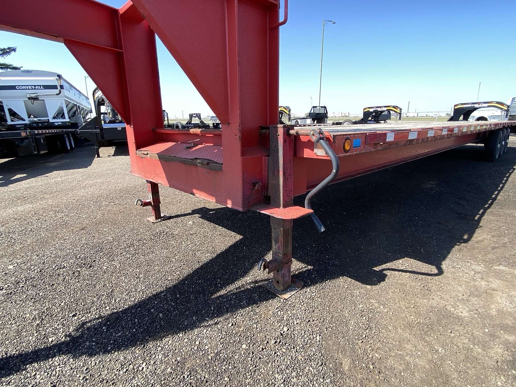 Used 2017 Trailtech H370 40' Gooseneck Trailer