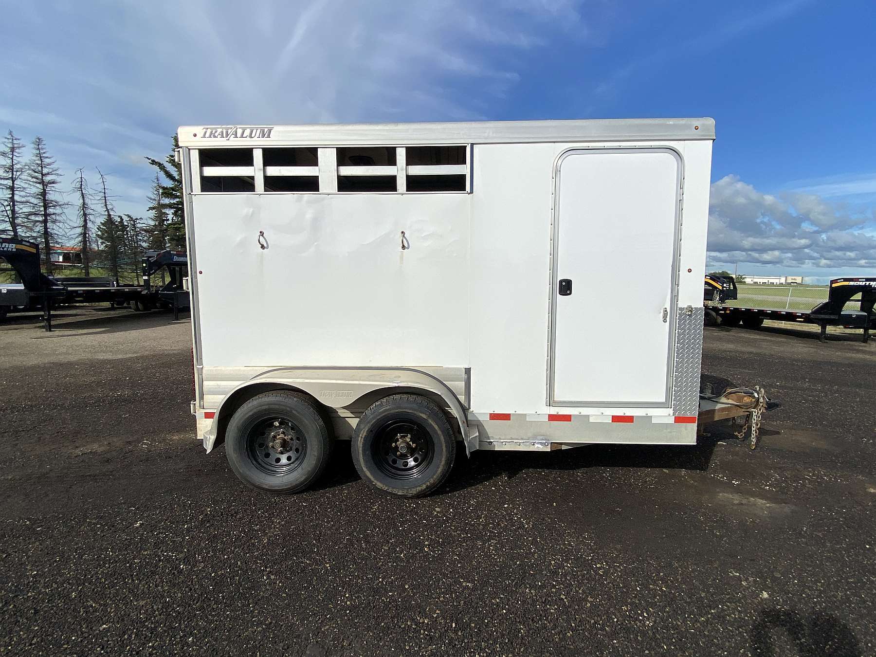 Used 2017 Travalum 13' Horse Trailer