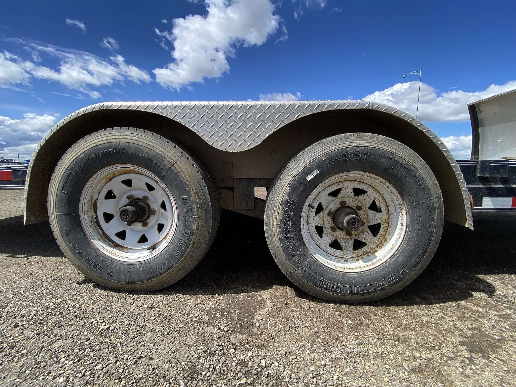 Used 2018 PJ Trailer 20' Power Tilt