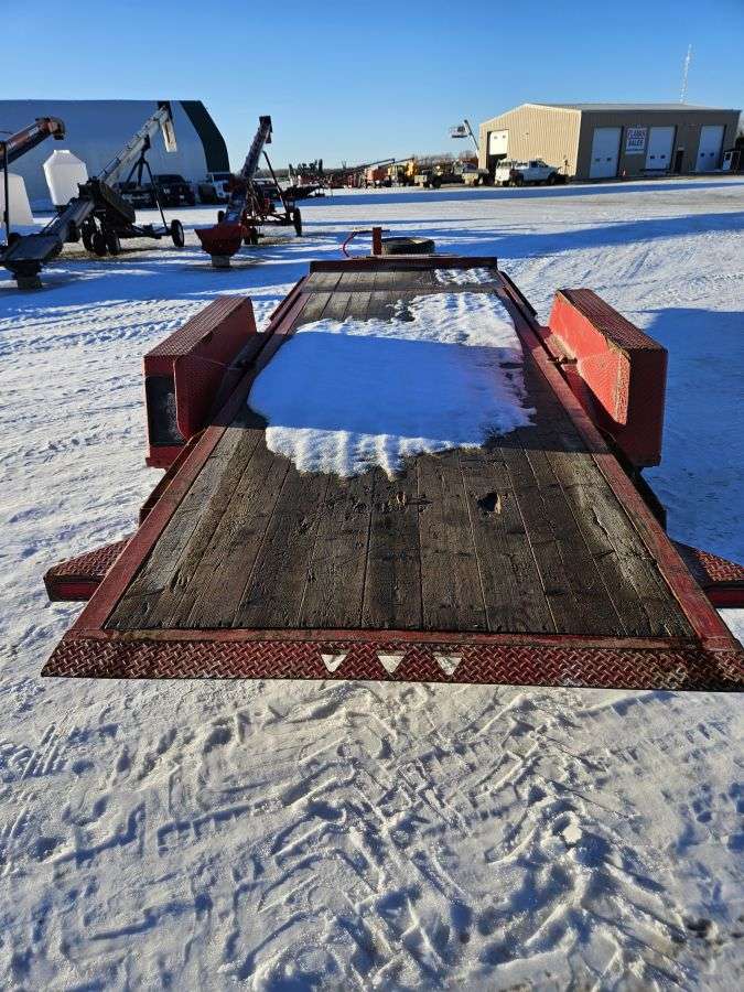 Used 2018 Trailtech L270 6' x 20' Partial Tilt