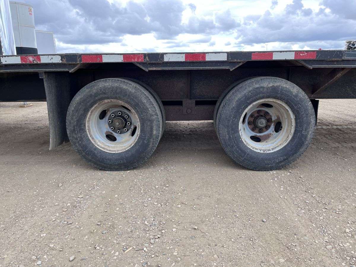 Used 2018 Trailtech TD210 8'5" x 26' Flat Deck